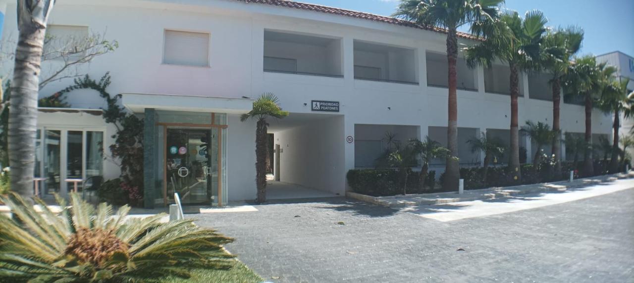 Hostal Las Cumbres كونيل ذي لا فرونتيرا المظهر الخارجي الصورة