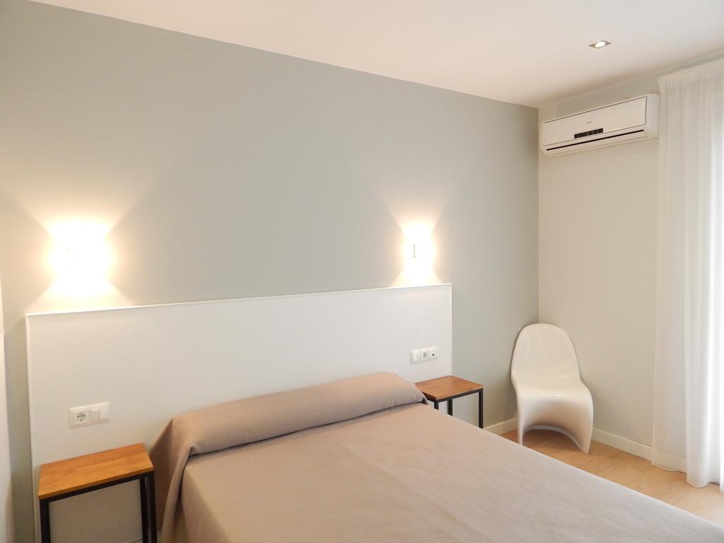 Hostal Las Cumbres كونيل ذي لا فرونتيرا المظهر الخارجي الصورة