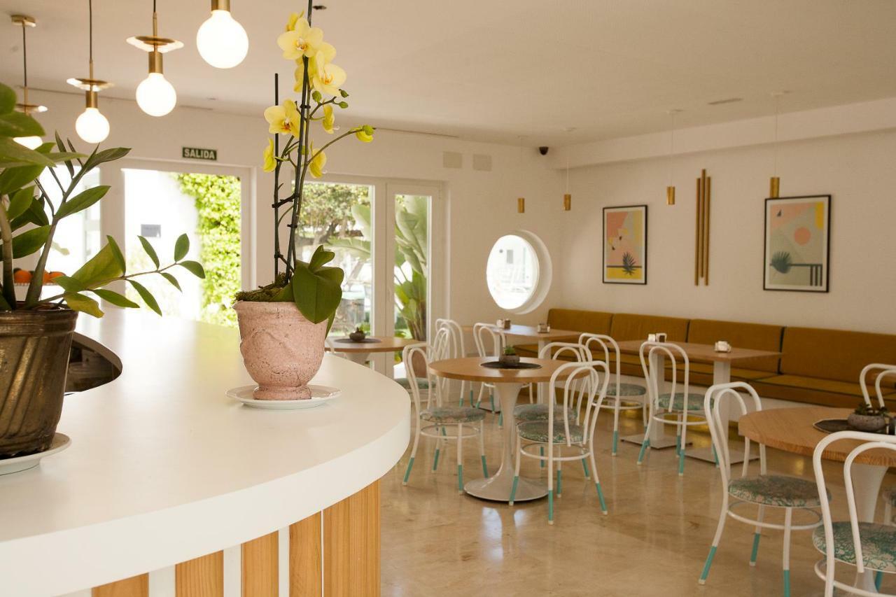 Hostal Las Cumbres كونيل ذي لا فرونتيرا المظهر الخارجي الصورة