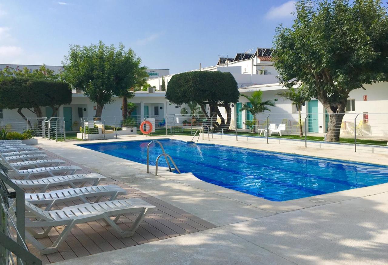 Hostal Las Cumbres كونيل ذي لا فرونتيرا المظهر الخارجي الصورة